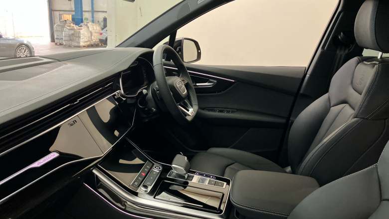 Audi Q7 3.0 TDI Quattro 286 Black Edition 5dr Tiptronic Diesel Estate